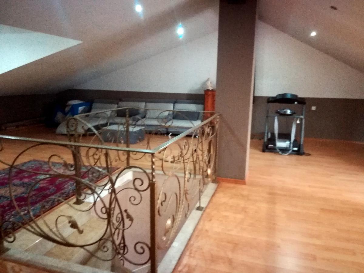 Leon Hotel Tbilisi Bagian luar foto