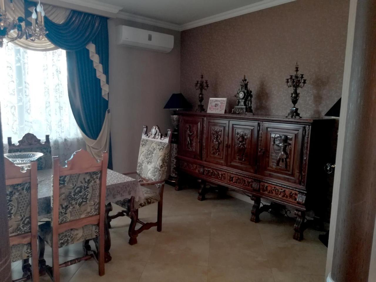 Leon Hotel Tbilisi Bagian luar foto
