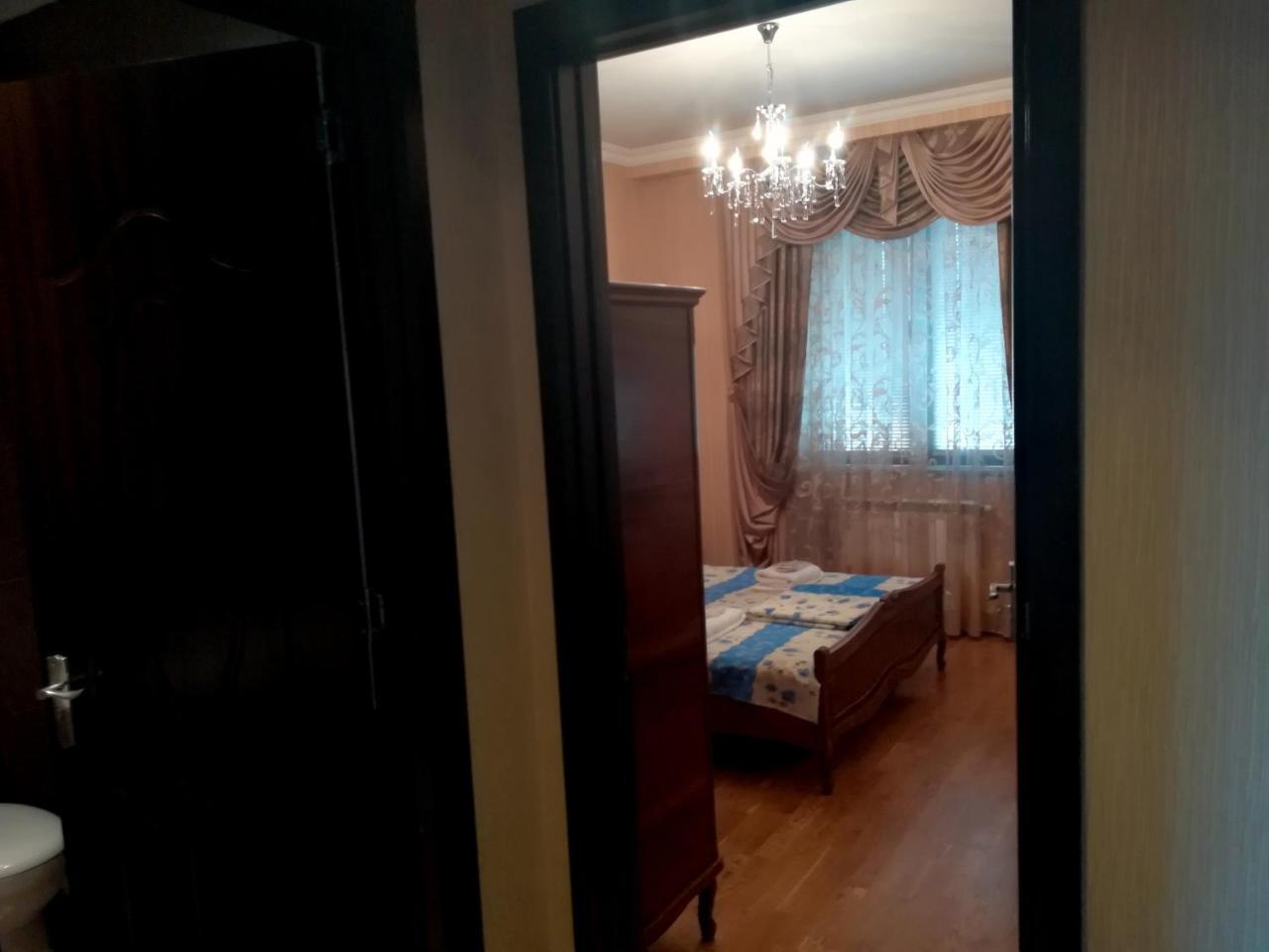 Leon Hotel Tbilisi Bagian luar foto