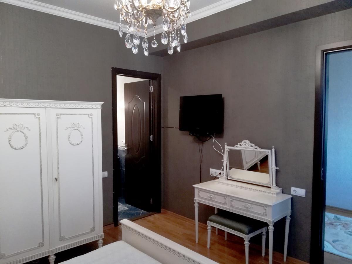 Leon Hotel Tbilisi Bagian luar foto