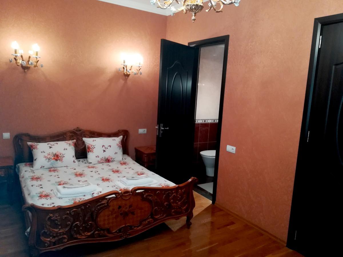Leon Hotel Tbilisi Bagian luar foto