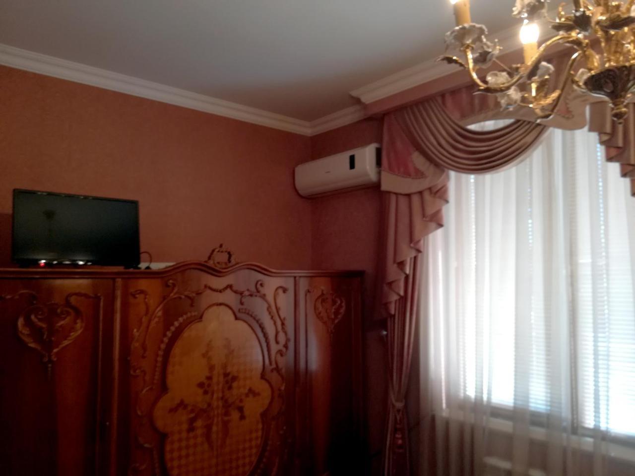 Leon Hotel Tbilisi Bagian luar foto