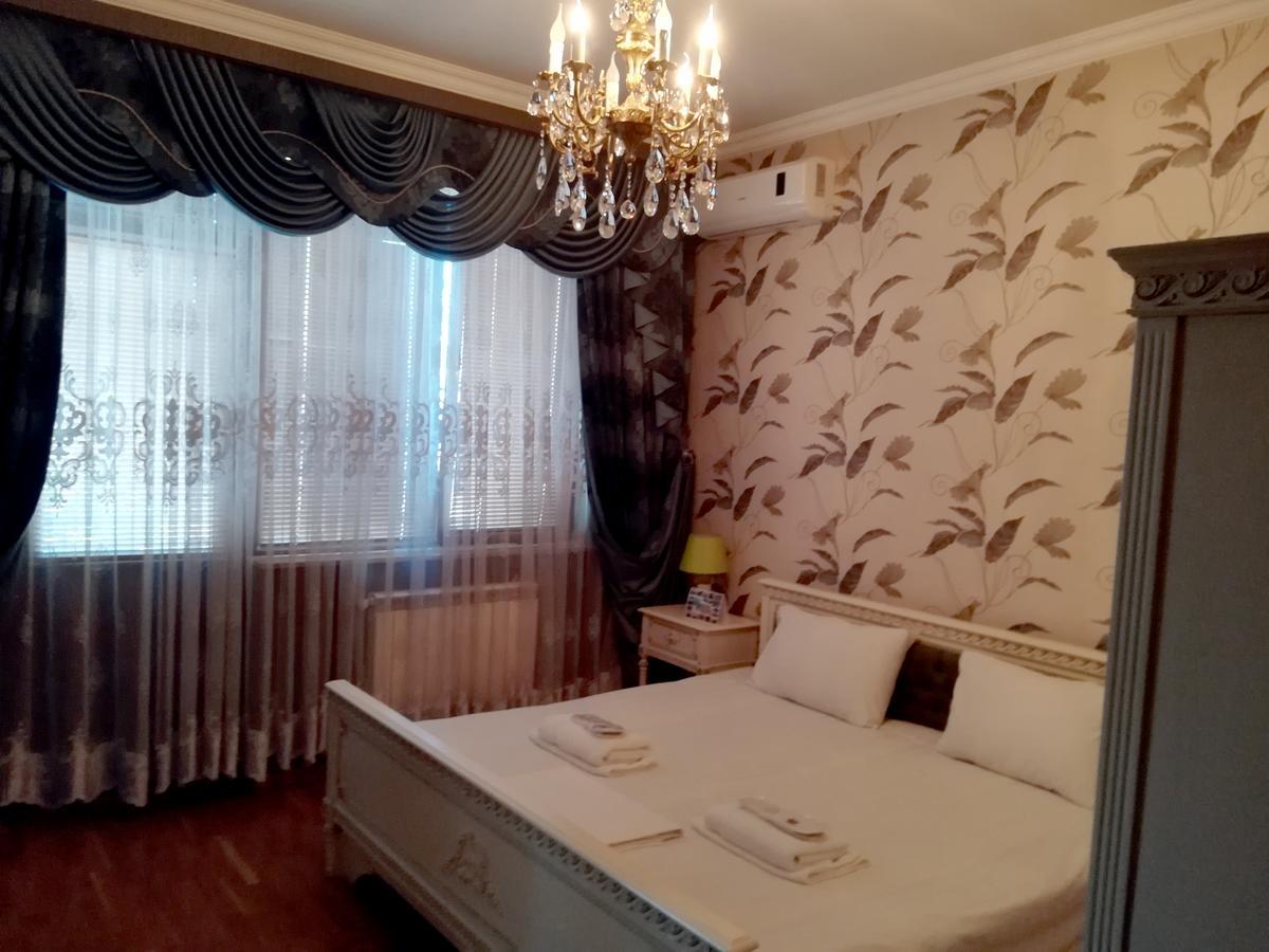 Leon Hotel Tbilisi Bagian luar foto