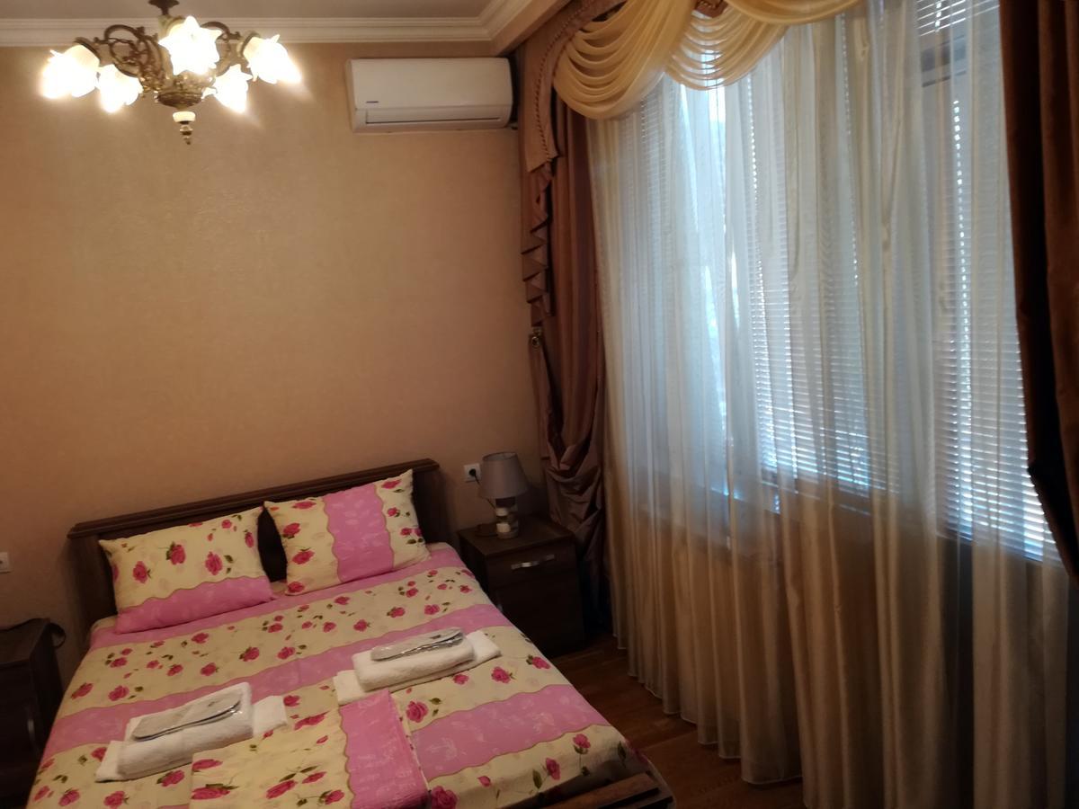 Leon Hotel Tbilisi Bagian luar foto