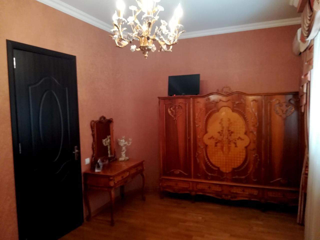 Leon Hotel Tbilisi Bagian luar foto